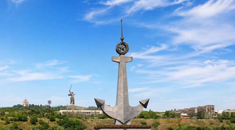 Вечерняя прогулка по Волге «Лунная дорожка»